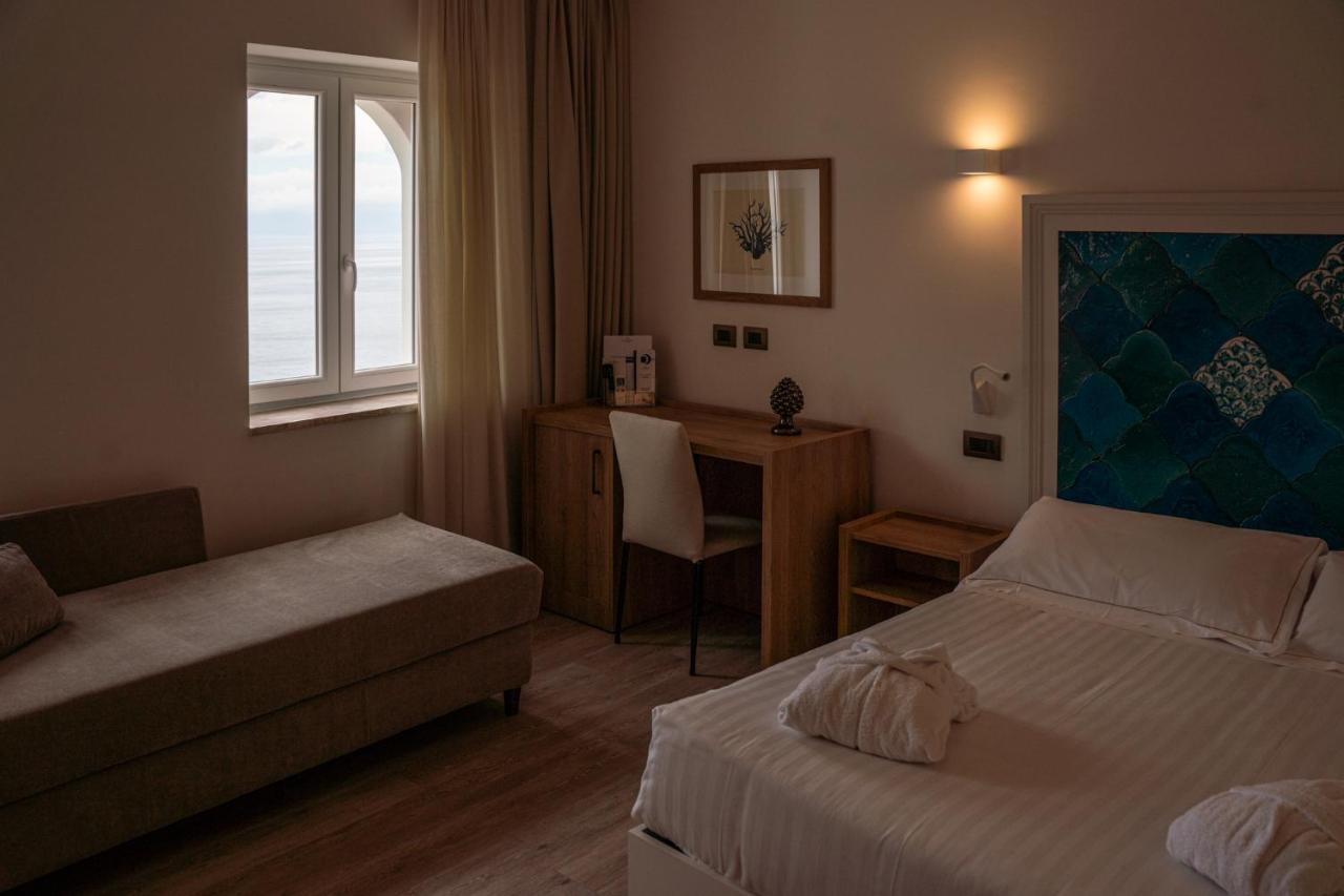 Splendid Hotel Taormina Exterior photo